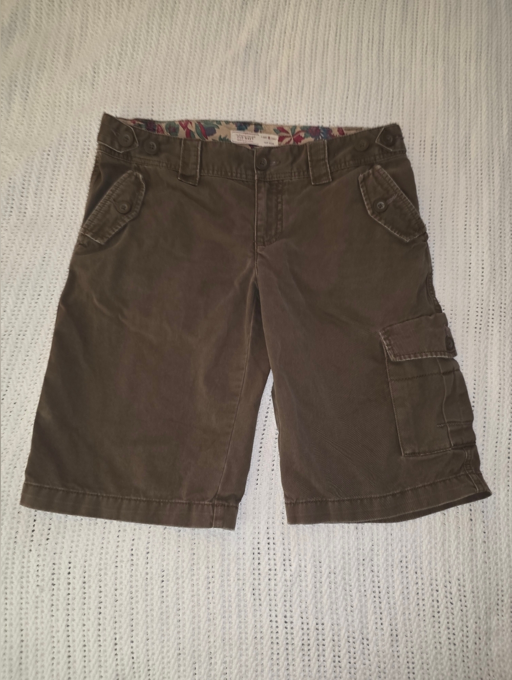 Vintage 2000s Y2K Old Navy Brown Khaki Burmuda Shorts